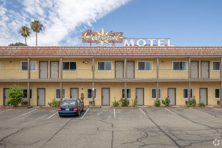 More Photos Of 333 S Main St, Red Bluff Hotel For Sale