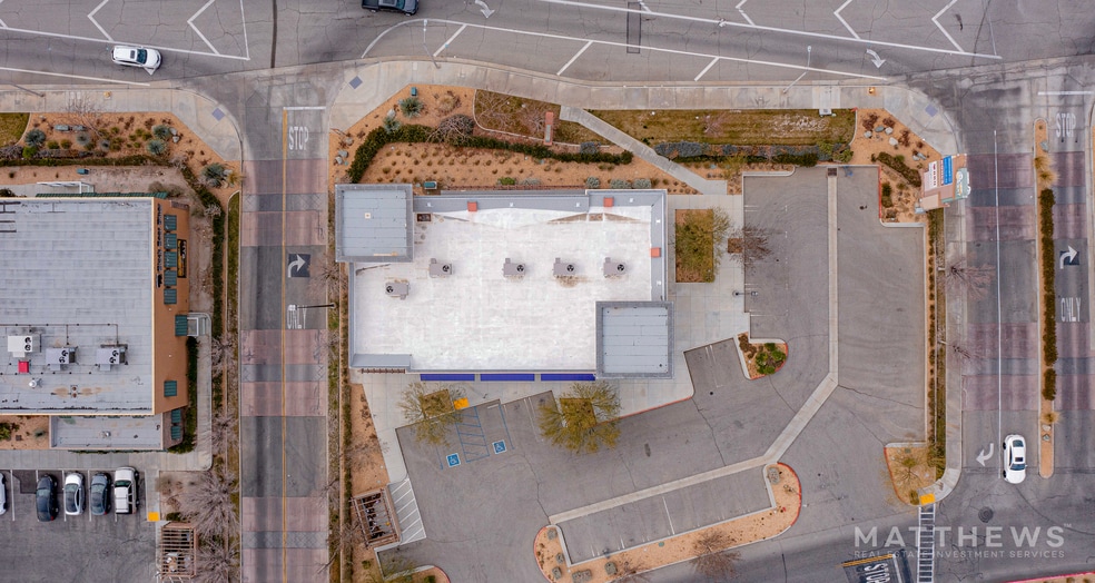 More Photos Of 40038 10th St W, Palmdale Freestanding For Sale