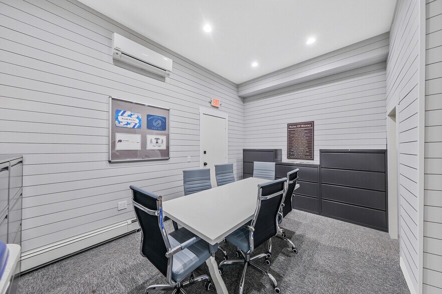 More Photos Of 14-18 Third E Ldl St, Patchogue Flex For Sale