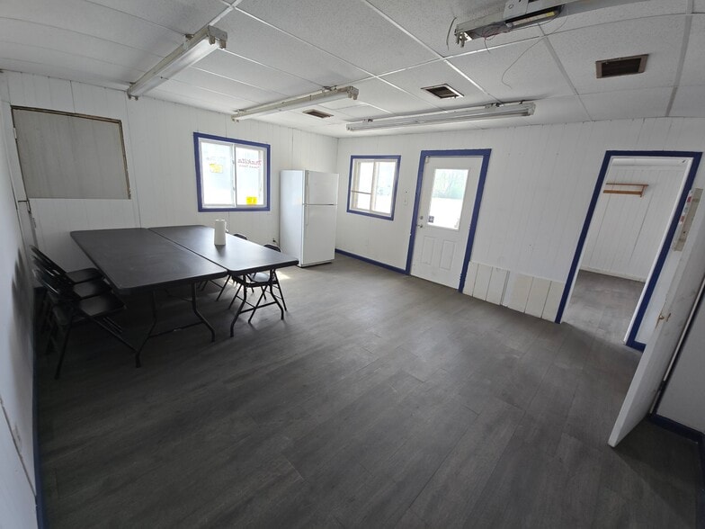 More Photos Of 5119 N Dupont Hwy, Cheswold Industrial For Lease