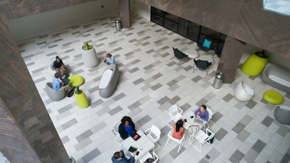 More Photos Of 4722 N 24th St, Phoenix Office For Lease