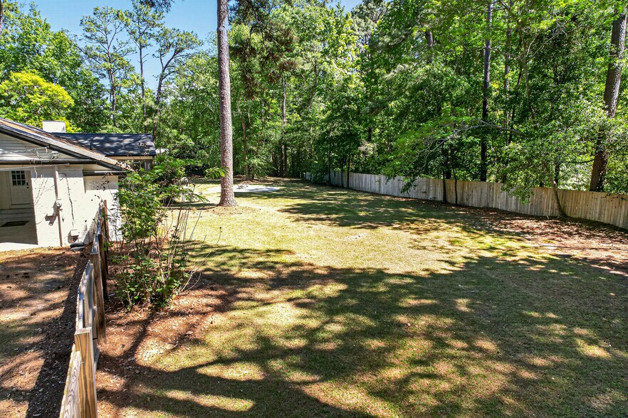 More Photos Of 1120 Central Ave, Summerville Office For Sale