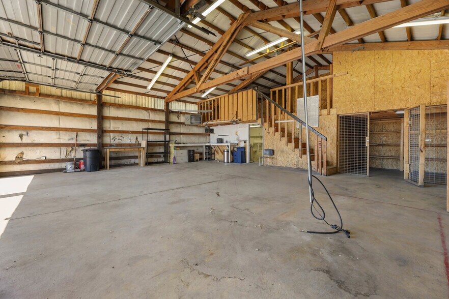 More Photos Of 7706 S Locust St, Midvale Office For Sale