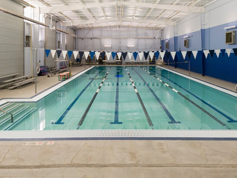 More Photos Of 26447 Hanna Rd, Oak Ridge North Swimming Pool For Sale