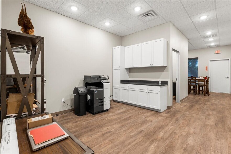 More Photos Of 4869-1 Williams Drive, Georgetown Office For Sale