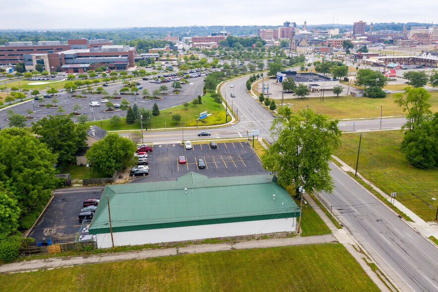 More Photos Of 201 N Yellow Springs St, Springfield Medical For Sale