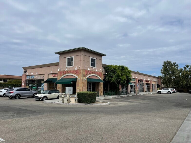 More Photos Of 14092-14112 Brookhurst St, Garden Grove Unknown For Lease