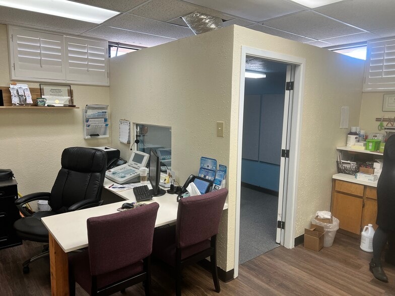 More Photos Of 9398 Viscount Blvd, El Paso Medical For Sale