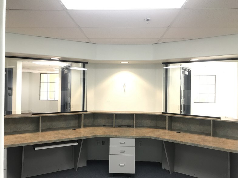 More Photos Of 1310 W St Marys Rd, Tucson Medical For Lease