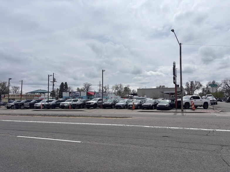 More Photos Of 8100 E Colfax Ave, Denver Auto Dealership For Sale