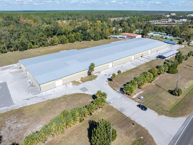 More Photos Of 3710-3719 E Us-90, Lake City Manufacturing For Lease