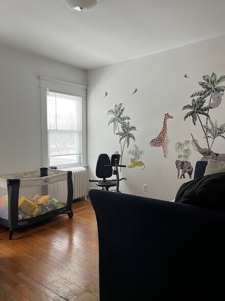 More Photos Of 1948 Chapel St, New Haven Office For Sale