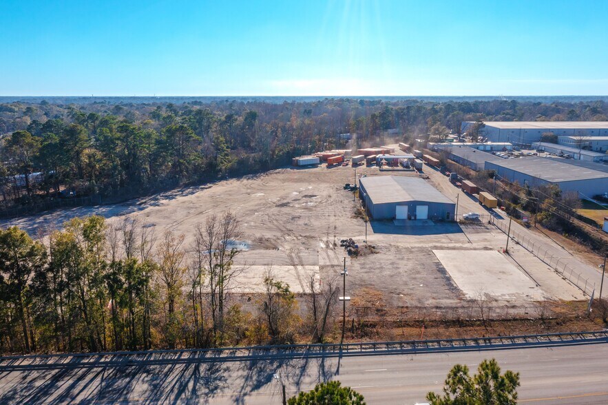 Primary Photo Of 4937 Dorchester Rd, Charleston Service For Lease