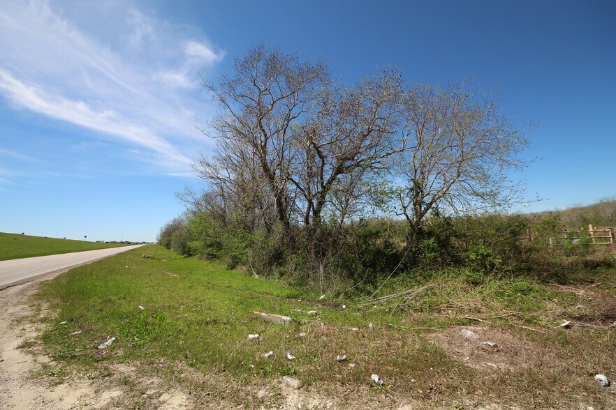 More Photos Of Hwy 288 hwy, Rosharon Land For Sale
