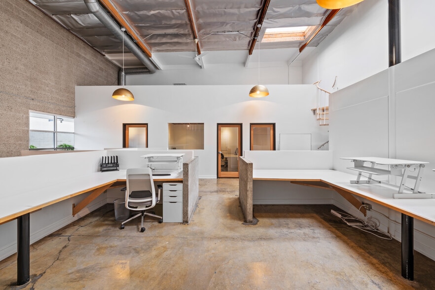 More Photos Of 1811-1855 Centinela Ave, Santa Monica Unknown For Lease