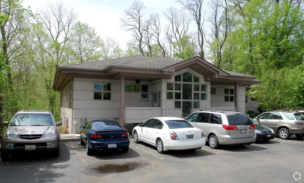 More Photos Of 683 Cooper Rd, Westerville Medical For Sale