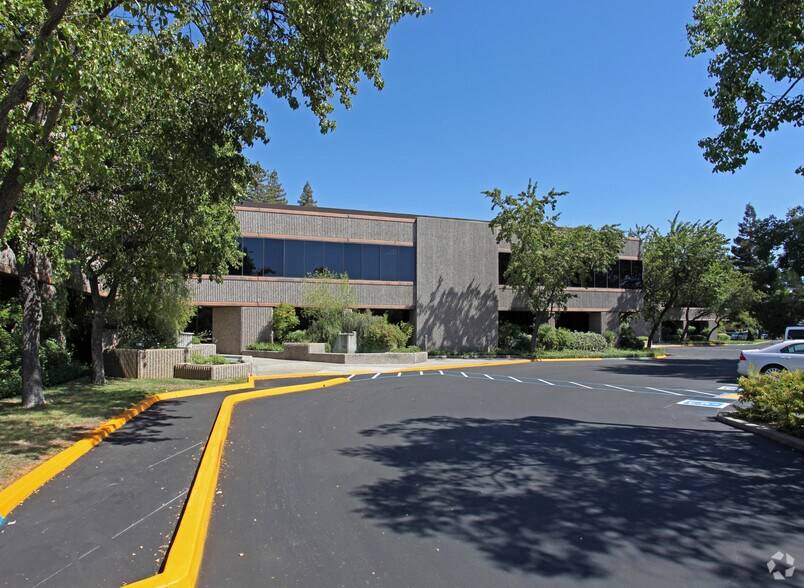 More Photos Of 2880 Sunrise Blvd, Rancho Cordova Office For Sale