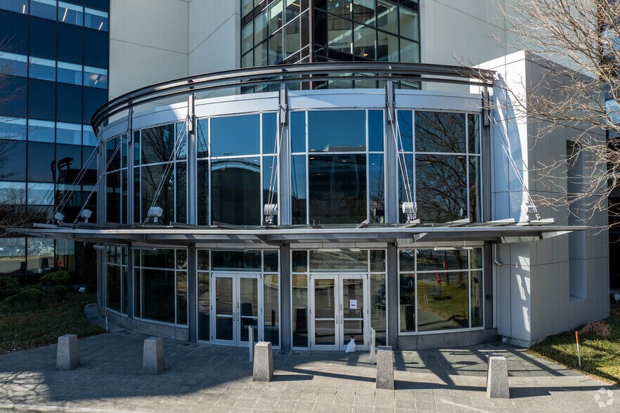 More Photos Of 1 Enterprise Dr, Quincy Office For Lease