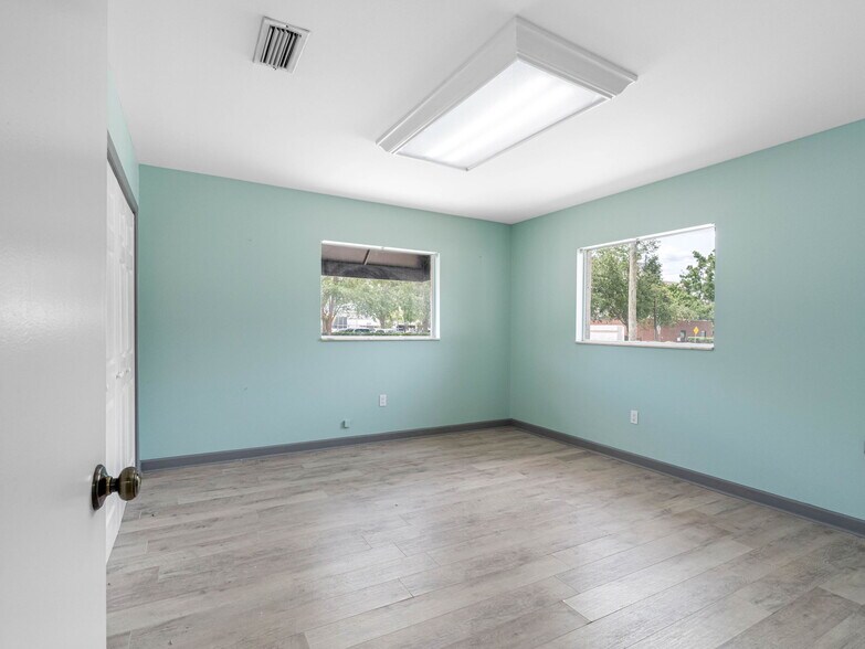 More Photos Of , Tampa Office For Sale