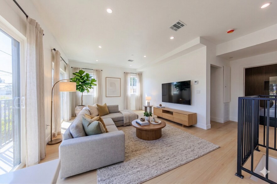 More Photos Of 2424 S West View St, Los Angeles Apartments For Sale