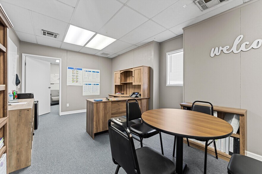 More Photos Of 3700 W Avenue L, Lancaster Schools For Lease