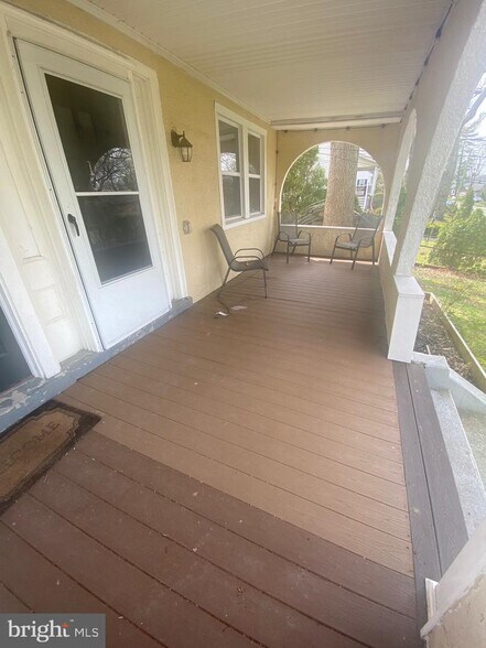 More Photos Of 841 Edge Hill Rd, Glenside Apartments For Sale