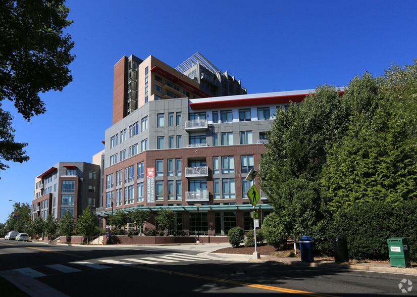 More Photos Of 3110 Mount Vernon Ave, Alexandria Apartments For Lease