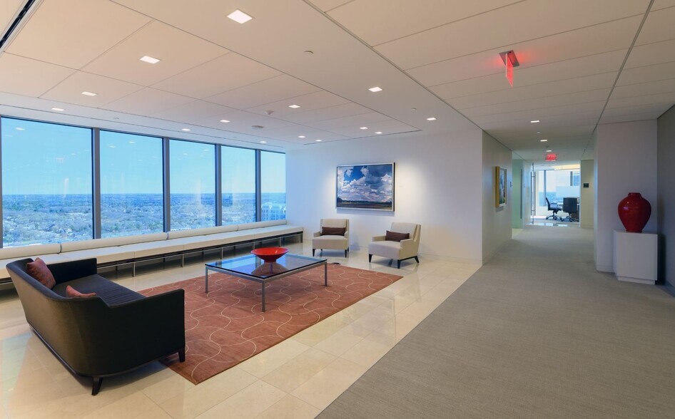 More Photos Of 150 Fayetteville St, Raleigh Office For Lease