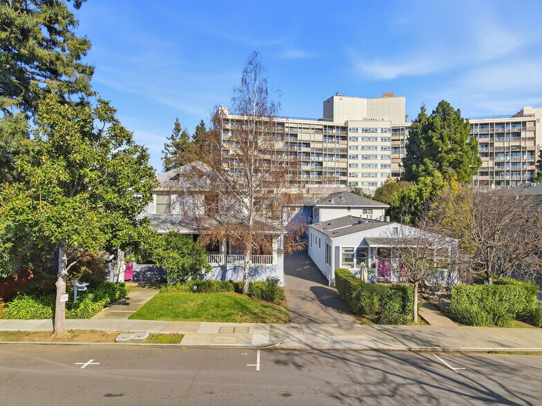 More Photos Of 809--823 Cowper St, Palo Alto Apartments For Sale