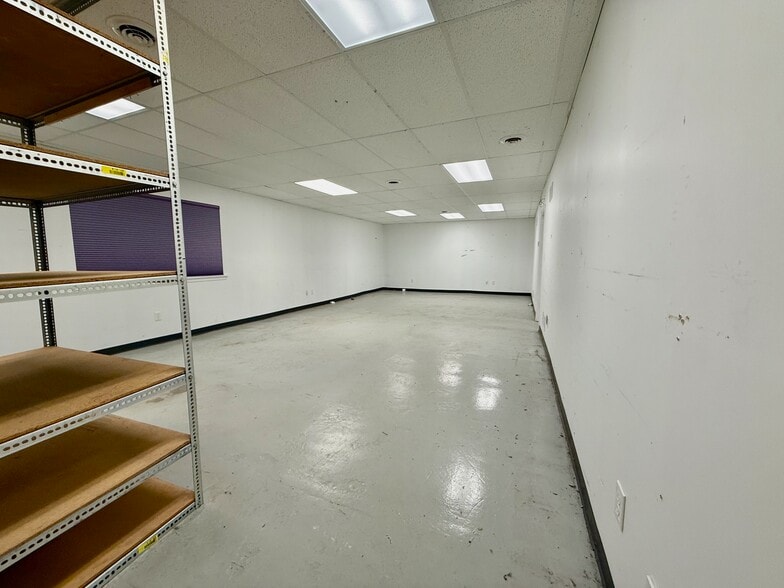 More Photos Of 1298 Spruce St, Easton Light Manufacturing For Lease