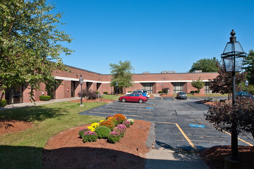 More Photos Of 21 Alpha Rd, Chelmsford Light Manufacturing For Lease