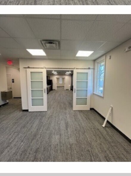 More Photos Of 4796 Finlay St, Richmond Office For Lease