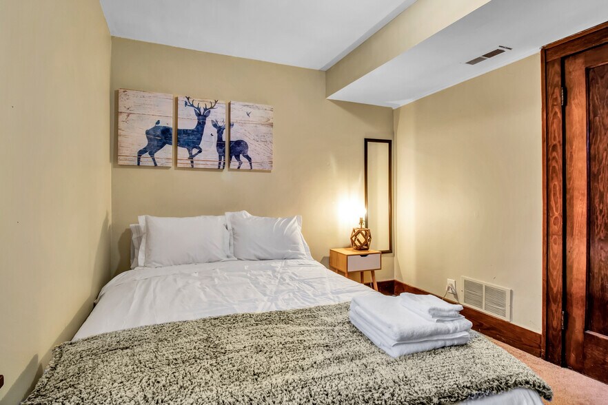 More Photos Of 115 Claremont Ave, Buffalo Multifamily For Sale