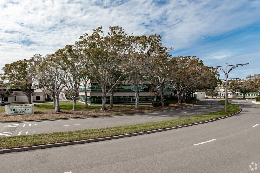 More Photos Of 4915 Independence Pkwy, Tampa Office For Lease
