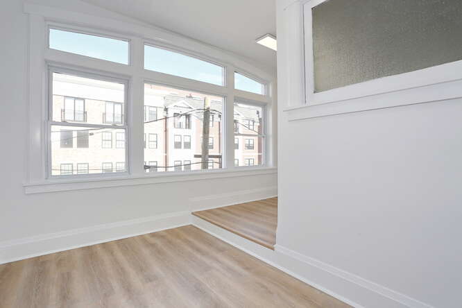 More Photos Of 4 Franklin Ave, Ridgewood Storefront Retail Office For Lease