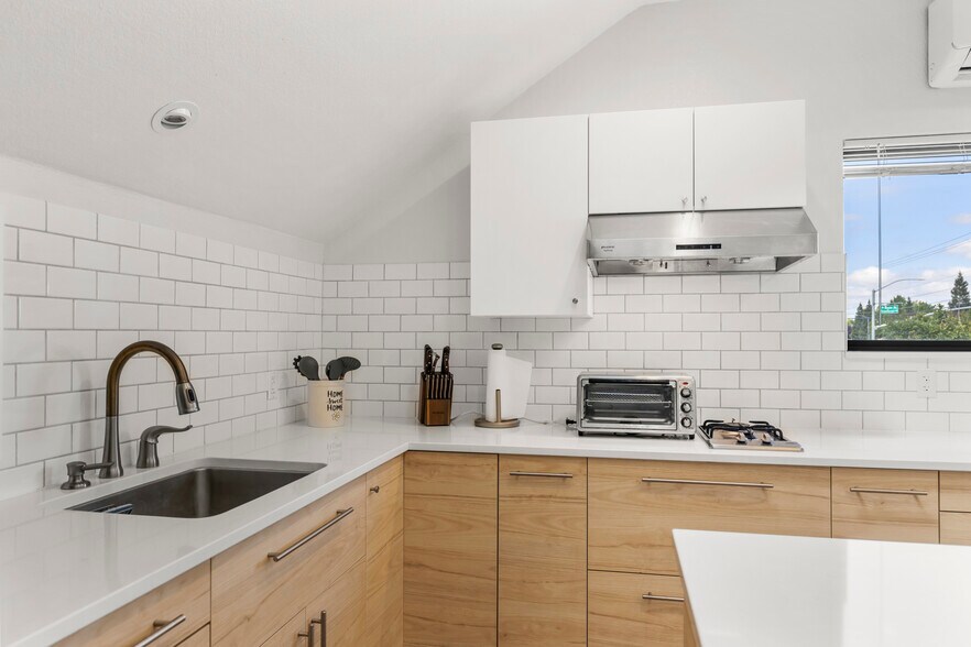 More Photos Of 9930 Calvine Rd, Sacramento Apartments For Sale