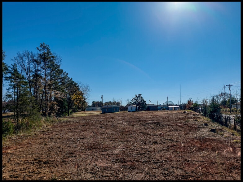 More Photos Of 101 S Cove Rd, Seneca Land For Sale