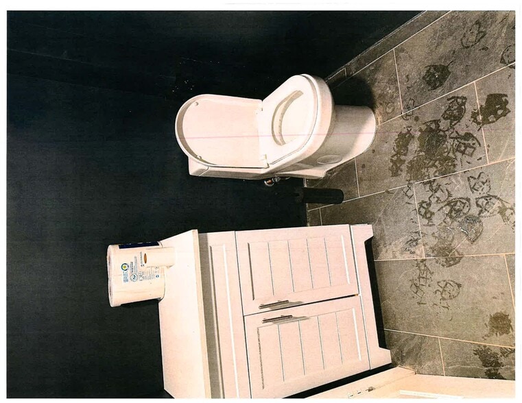 More Photos Of 113 Grant ave, Harrison Industrial For Lease