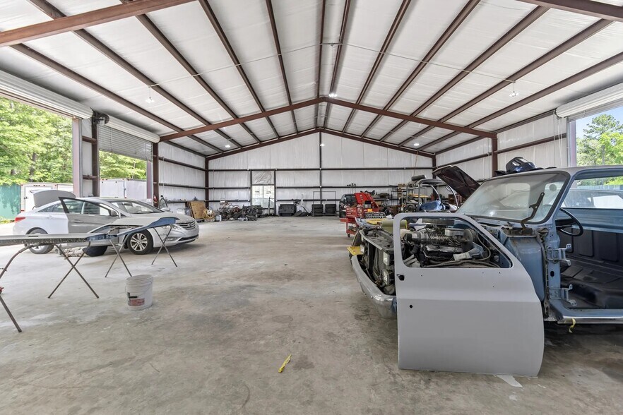More Photos Of 12827 Highway 105 E, Cut And Shoot Industrial For Sale