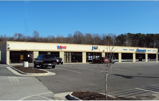 More Photos Of 2777-2801 Greensboro Rd, Martinsville Storefront Retail Office For Lease