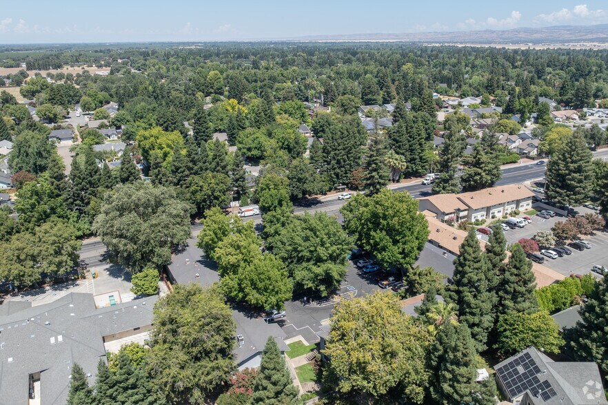 More Photos Of 821 W East Ave, Chico Apartments For Sale