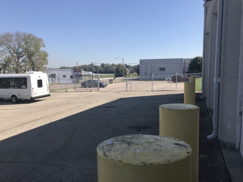 More Photos Of 131 N Hedges St, Dayton Warehouse For Sale