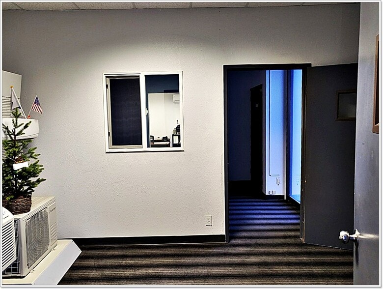 More Photos Of 9419 Ann St, Santa Fe Springs Manufacturing For Lease