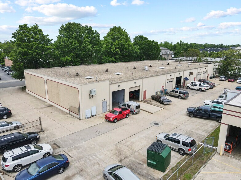 More Photos Of 1051 Cannons Ct, Woodbridge Industrial For Lease