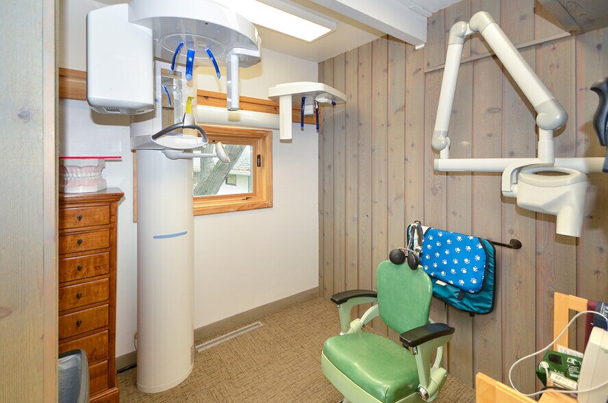 More Photos Of 1711 13th St W, Billings Healthcare For Lease