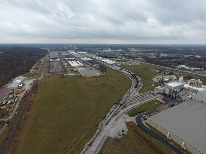 More Photos Of 4040 1st Pky, Terre Haute Industrial For Sale