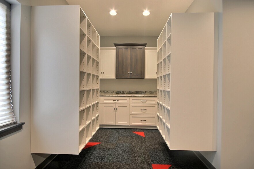 More Photos Of 2379 N Main St, Bluffton Loft Creative Space For Sale