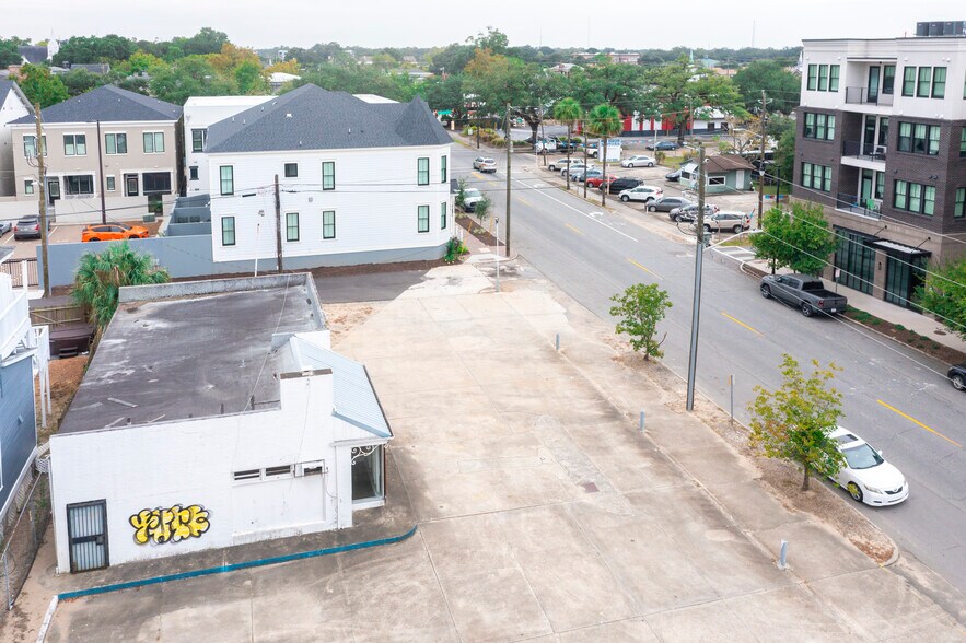 More Photos Of 702 Montgomery St, Savannah Restaurant For Lease