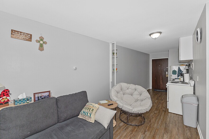 More Photos Of 9481 Reading Rd, Cincinnati Apartments For Sale