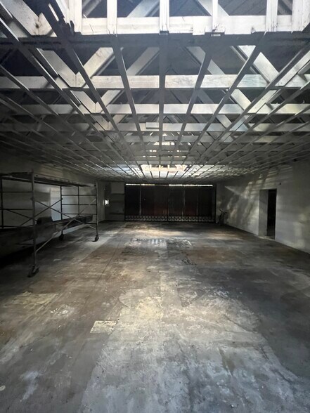 More Photos Of , South Gate Industrial For Sale